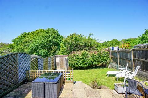 25 Heron Close, St Leonards-on-sea, TN38 8DX