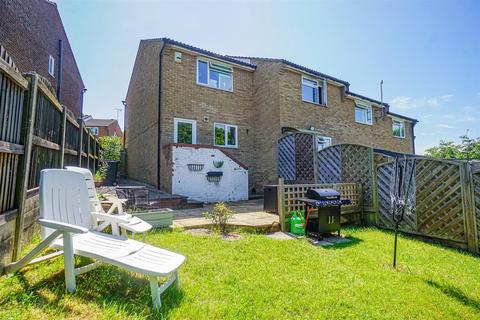25 Heron Close, St Leonards-on-sea, TN38 8DX