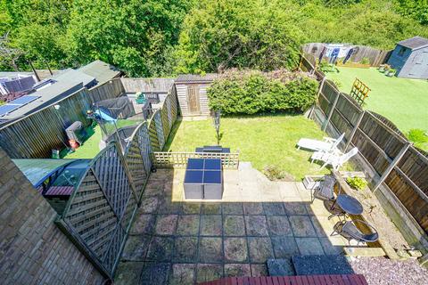 25 Heron Close, St Leonards-on-sea, TN38 8DX