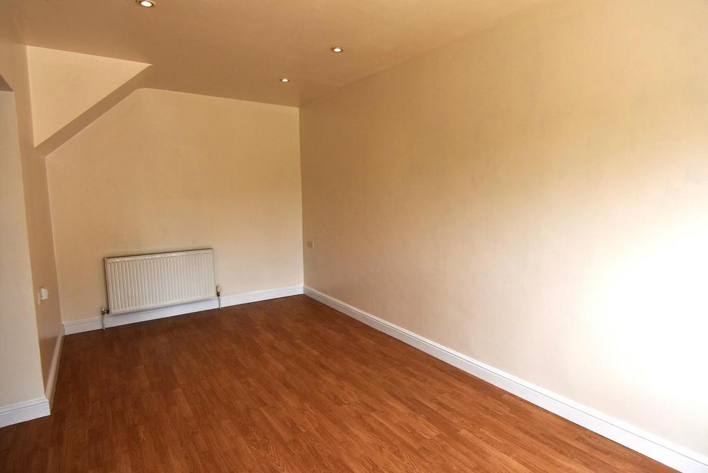 Lounge 2.2.JPG