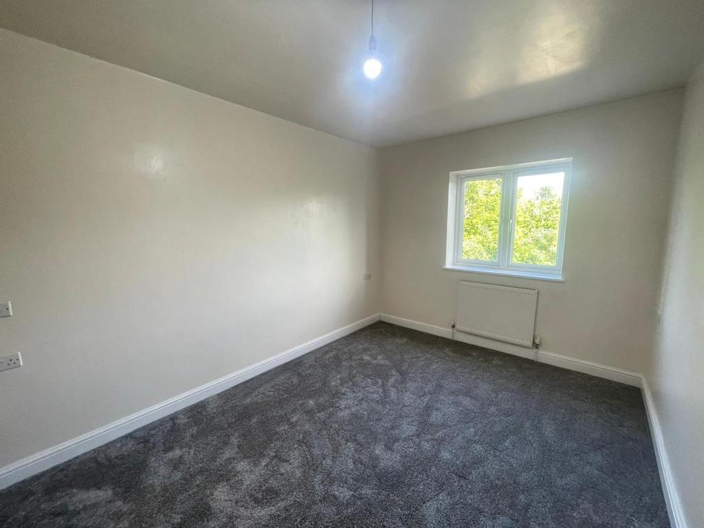 Bedroom 2.jpeg