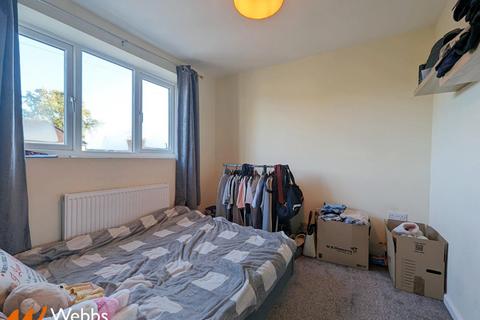 3 bedroom semi-detached house to rent, Brownhills Road, Cannock WS11