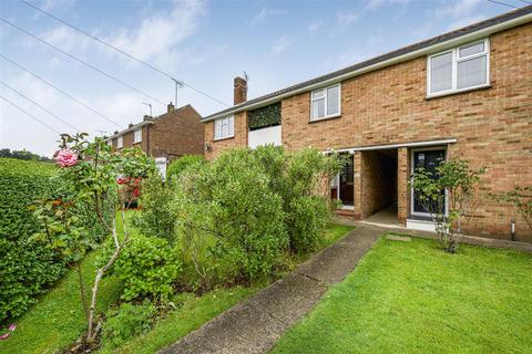 28a Duncroft, Windsor, SL4 4HH