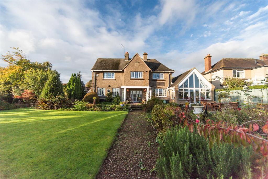 The Green Road, Ashbourne 4 bed detached house for sale £700,000