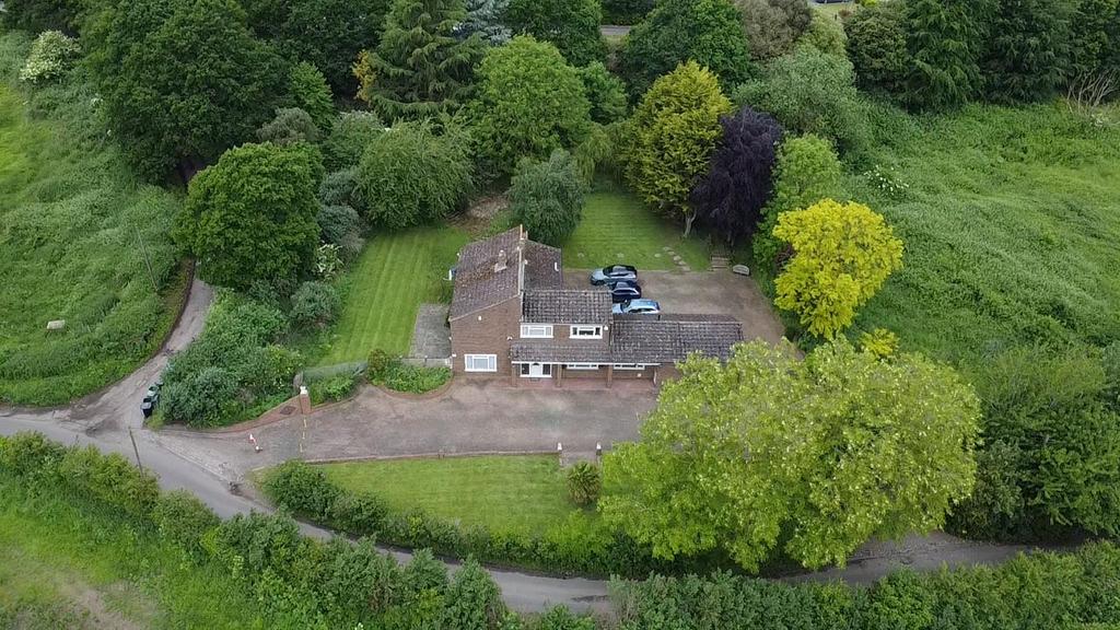 Button Street, Swanley 4 bed detached house for sale £1,000,000