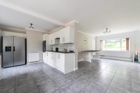 Broomhill Button Street, Swanley, BR8 8DX