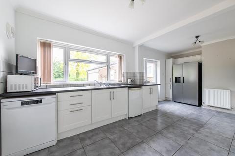 Broomhill Button Street, Swanley, BR8 8DX