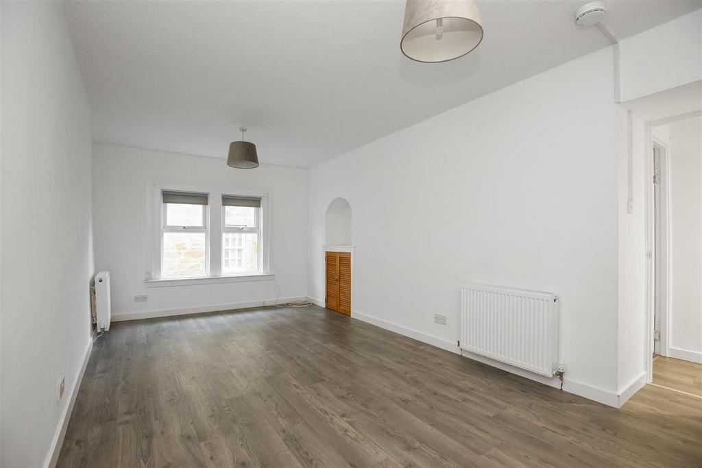 Flat 2 Keose Buildings 07.jpg