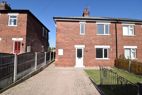 3 bedroom semi-detached house to rent, Cromwell Crescent, Pontefract WF8