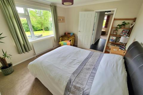2 bedroom detached bungalow for sale, Tregaller Close, South Petherwin