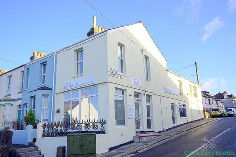 2 bedroom apartment to rent, Weston Park Road, Plymouth PL3