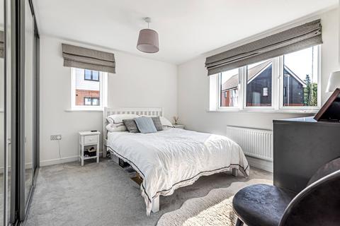 2 bedroom maisonette to rent, Bursledon, Southampton SO31