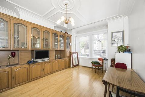 2 Dawlish Road, London, E10 6QD