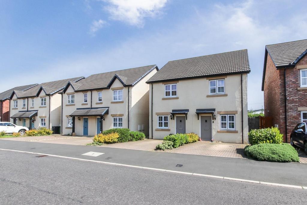 Willow Grove, Backworth, NE27 2 bed semidetached house for sale £46,250