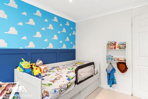52 Lower Meadow, Harlow, CM18 7RE