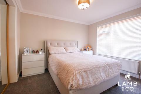 14 Feverills Road, Little Clacton, Clacton-on-sea, CO16 9LZ