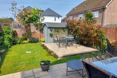 3 bedroom detached house for sale, Kings Close, Yapton