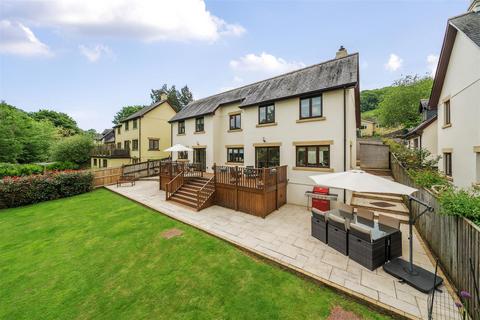 4 bedroom detached house for sale, Springfield Park, Buckfastleigh