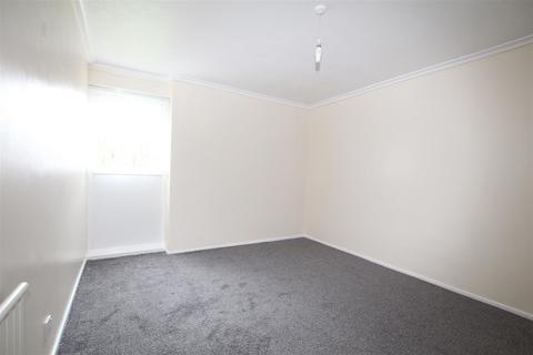 2 bedroom apartment to rent, Lister Lane, Bradford