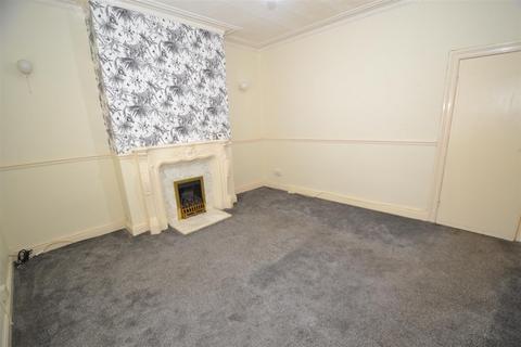 2 bedroom terraced house for sale, Woodside View, Boothtown, Halifax