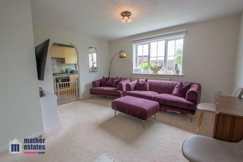 2 bedroom flat for sale, Cleveland Way, Stevenage