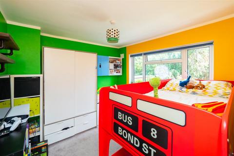 8a Wrythe Lane, Carshalton, SM5 2RN