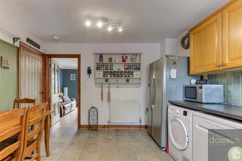 126 Bradley View, Holywell Green, Halifax, HX4 9EA