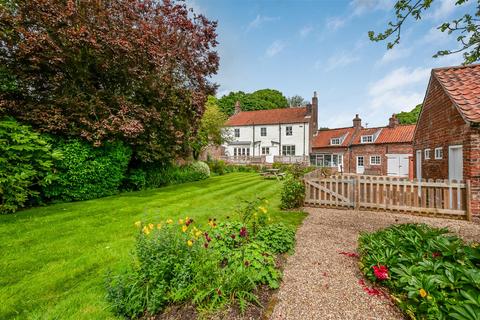 6 bedroom detached house for sale, The Saddlers, Church Street, Kilham, Driffield, YO25 4RG