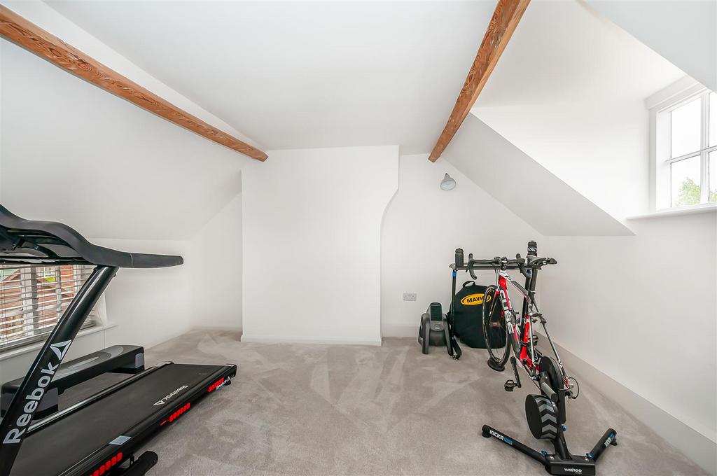 Bedroom 2/ gym