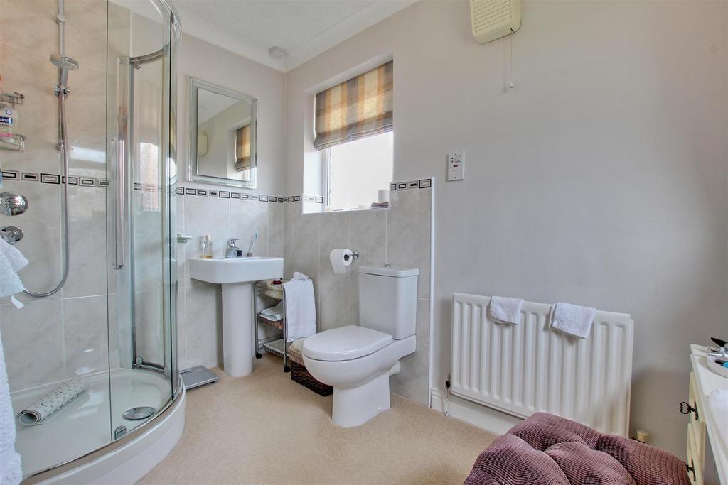 En suite shower room