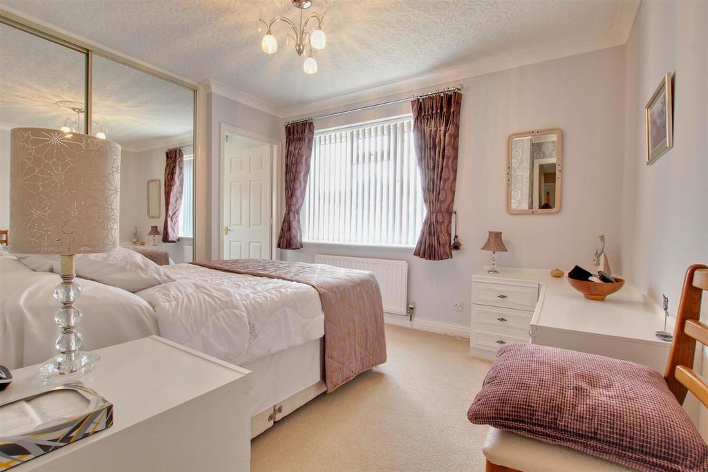 Bedroom 1 (rear)