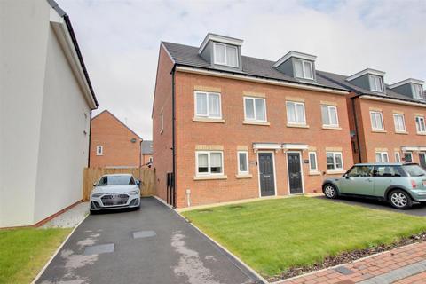 3 bedroom semi-detached house for sale, Harthill Avenue, Leconfield