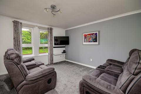 2 bedroom apartment for sale, Player Drive, Dunfermline KY12