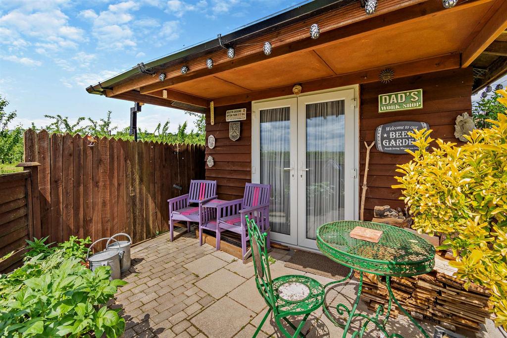 Summer House/Storage