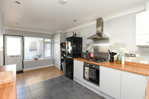 1 bedroom bungalow for sale, Cleveland Gardens, Trowbridge