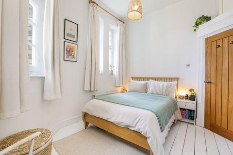 1 bedroom flat for sale, St Giles Tower, London, SE5