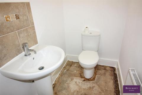 2 Hazel Gardens, Worsbrough, Barnsley, S70 4BU