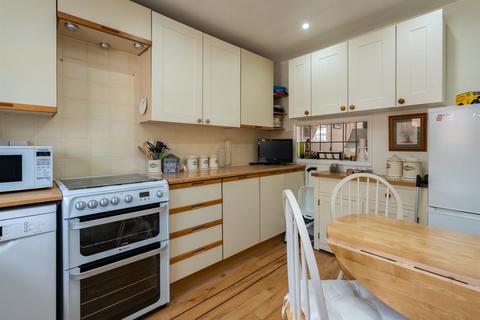 2 bedroom end of terrace house for sale, The Nurseries, Eaton Bray, Bedfordshire, LU6 2AX