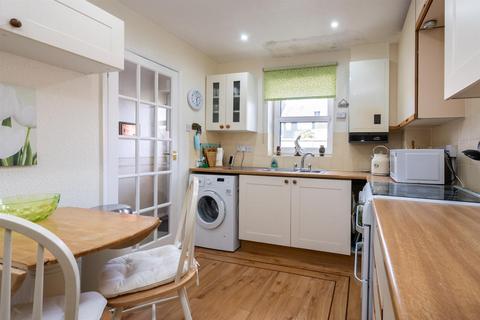 2 bedroom end of terrace house for sale, The Nurseries, Eaton Bray, Bedfordshire, LU6 2AX
