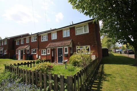 3 bedroom end of terrace house for sale, Milton Road, Salisbury