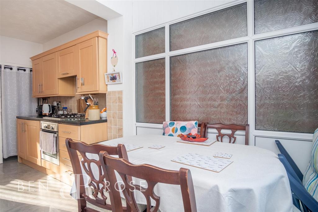 Dining Room/Kitchen