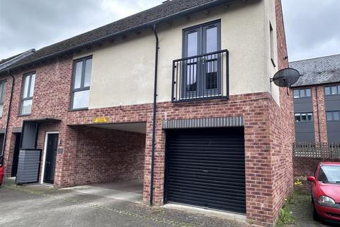 Garage for sale, Fieldfare Drive, Allerton Bywater, Castleford