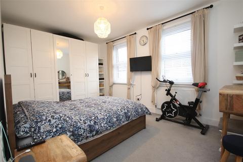 37 Gloucester Road, Dartford, DA1 3DJ