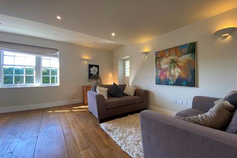 1 bedroom mews for sale, Castle Hill, Bakewell