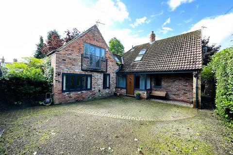 5 bedroom detached house for sale, Wistowgate, Cawood