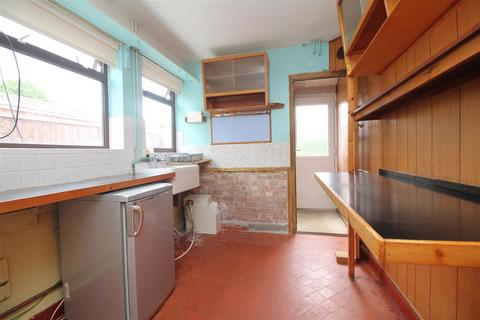 27 Kent Road, Peterborough, PE3 6DG