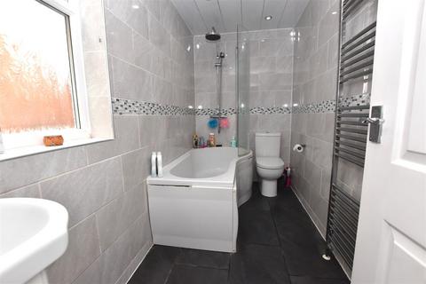 3 bedroom end of terrace house for sale, Princes Avenue, Hedon, Hull