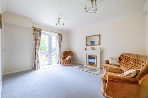 1 bedroom retirement property for sale, Defford Road, Pershore