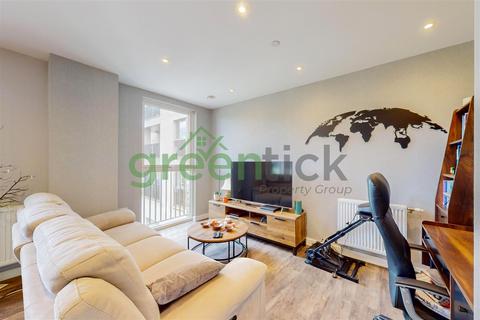 2 bedroom flat for sale, Alma Road, Enfield