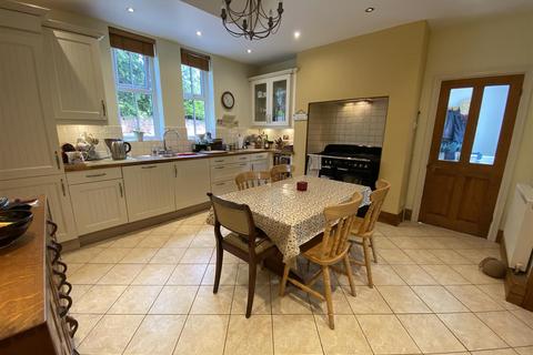 6 bedroom detached house for sale, Hailgate, Howden, Goole